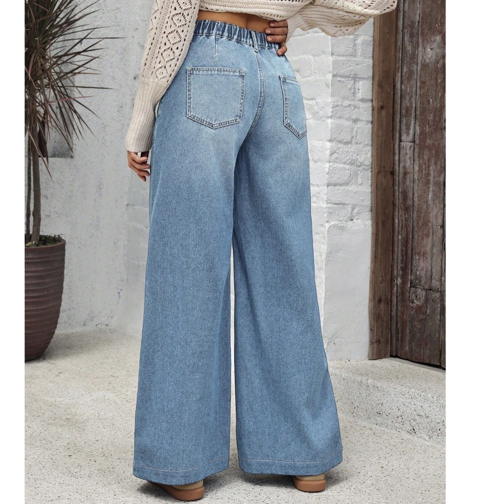 Dark Wash  Blue Wide leg Button Fly Wide leg Denim Jeans - Picture 2 of 8